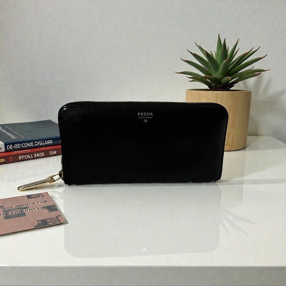 Fossil Black Leather Zip Around Continental‎ Wallet Organizer